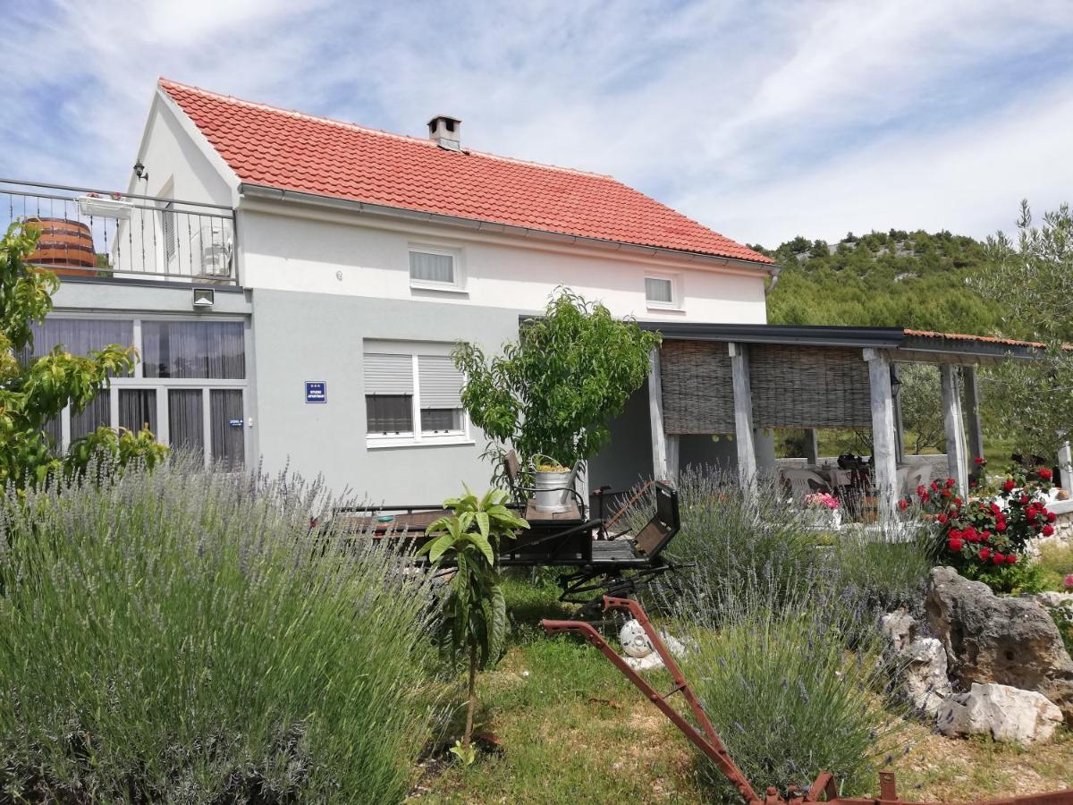 Apartmani Goga Skradin Exteriör bild