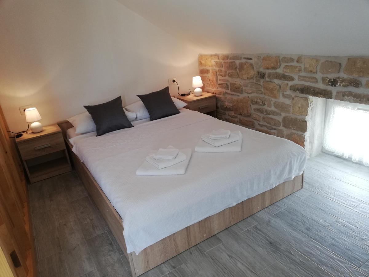 Apartmani Goga Skradin Exteriör bild