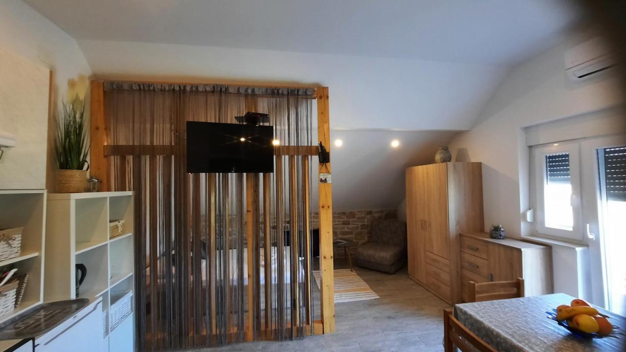 Apartmani Goga Skradin Exteriör bild
