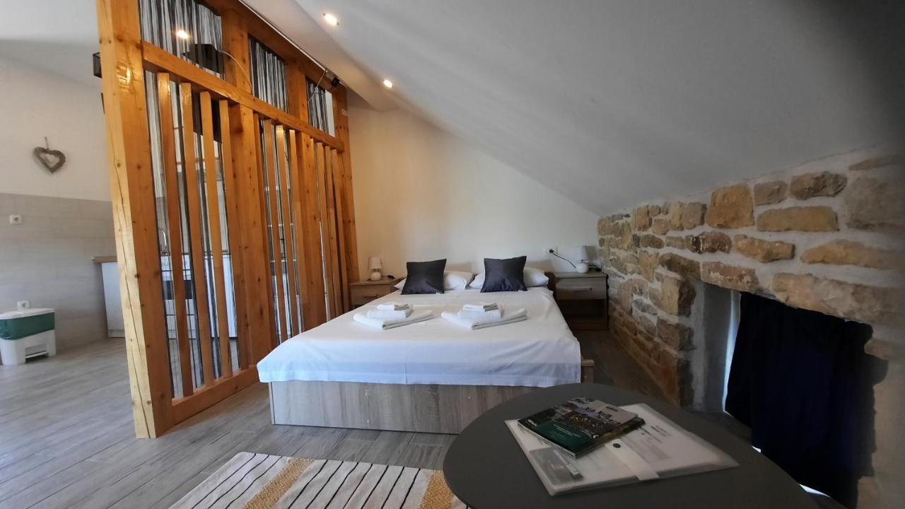 Apartmani Goga Skradin Exteriör bild