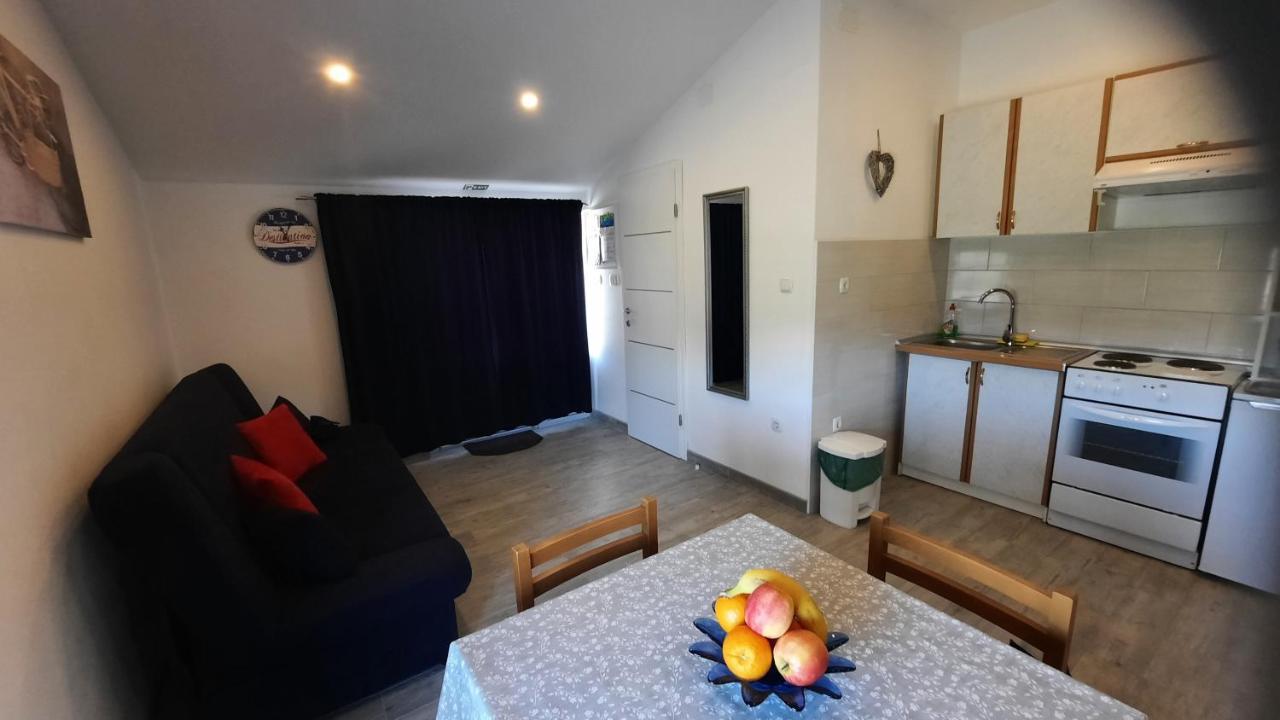 Apartmani Goga Skradin Exteriör bild