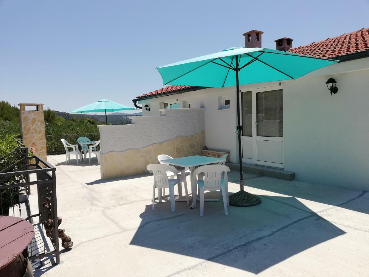 Apartmani Goga Skradin Exteriör bild