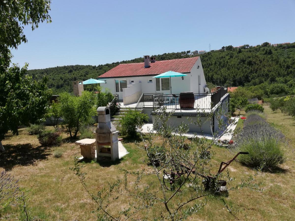 Apartmani Goga Skradin Exteriör bild