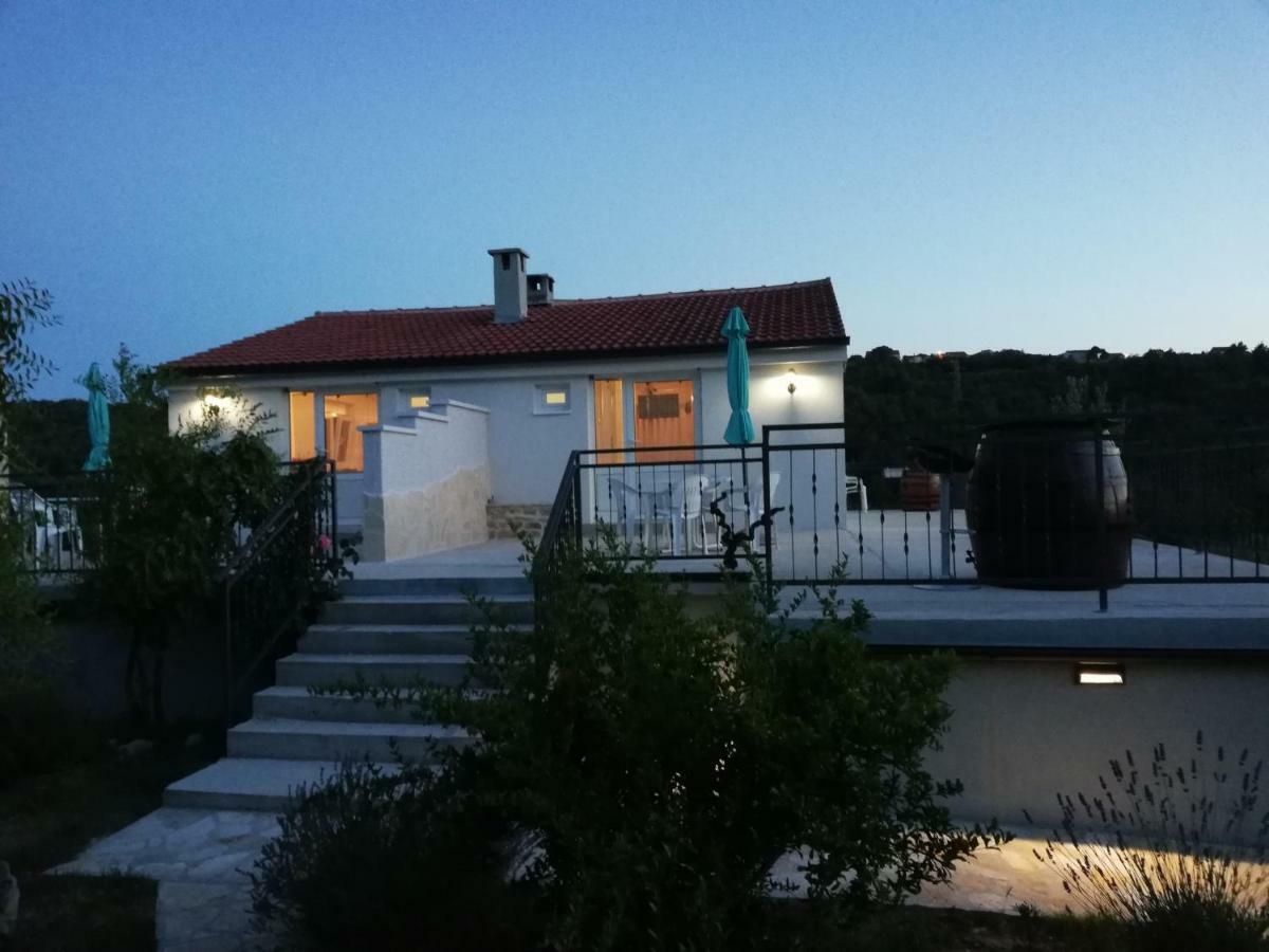 Apartmani Goga Skradin Exteriör bild